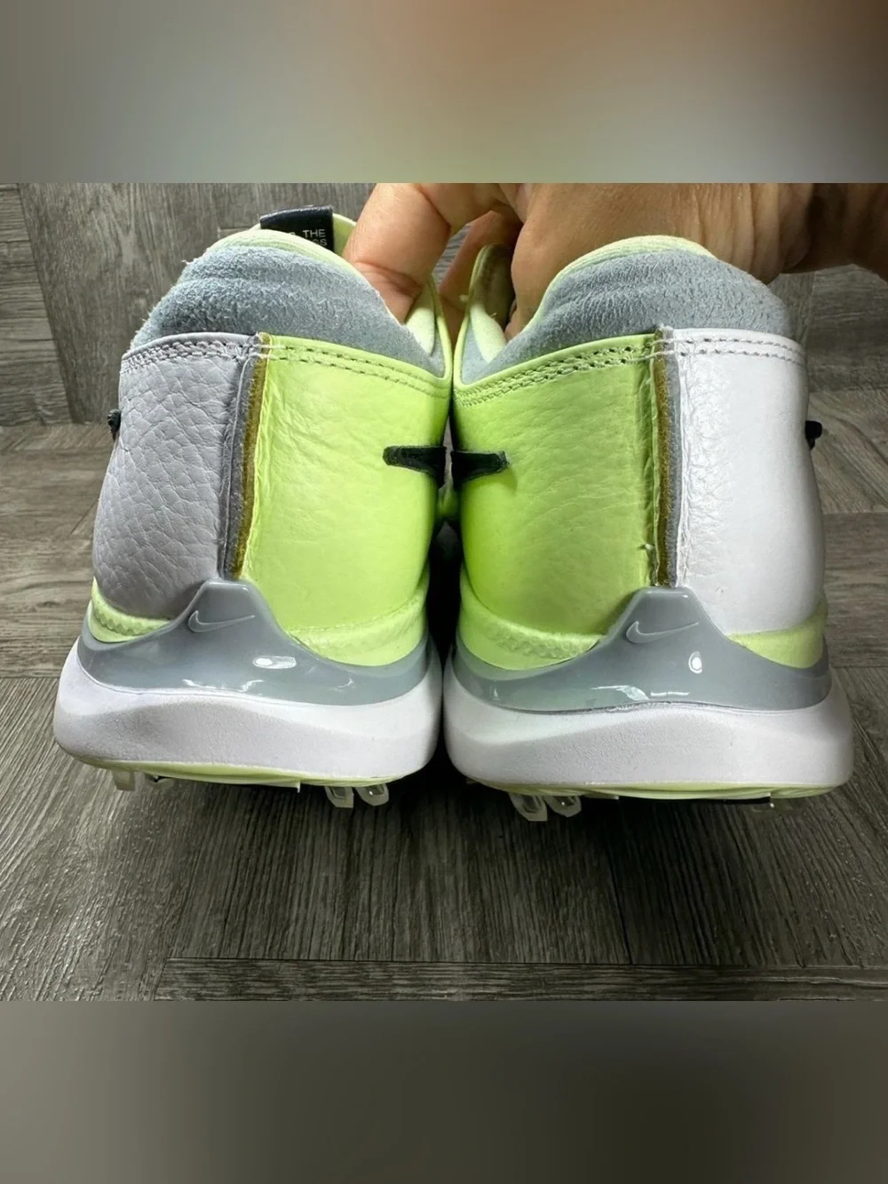Golf Shoes - NEW